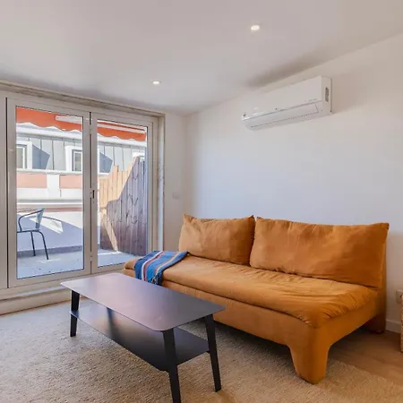 公寓 1bdr With Ac And Terrace By Lovelystay *